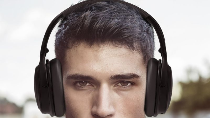 Auriculares TaoTronics con cancelación de ruido | $40 | Amazon | Usa el código KINJAH22Foto: Amazon